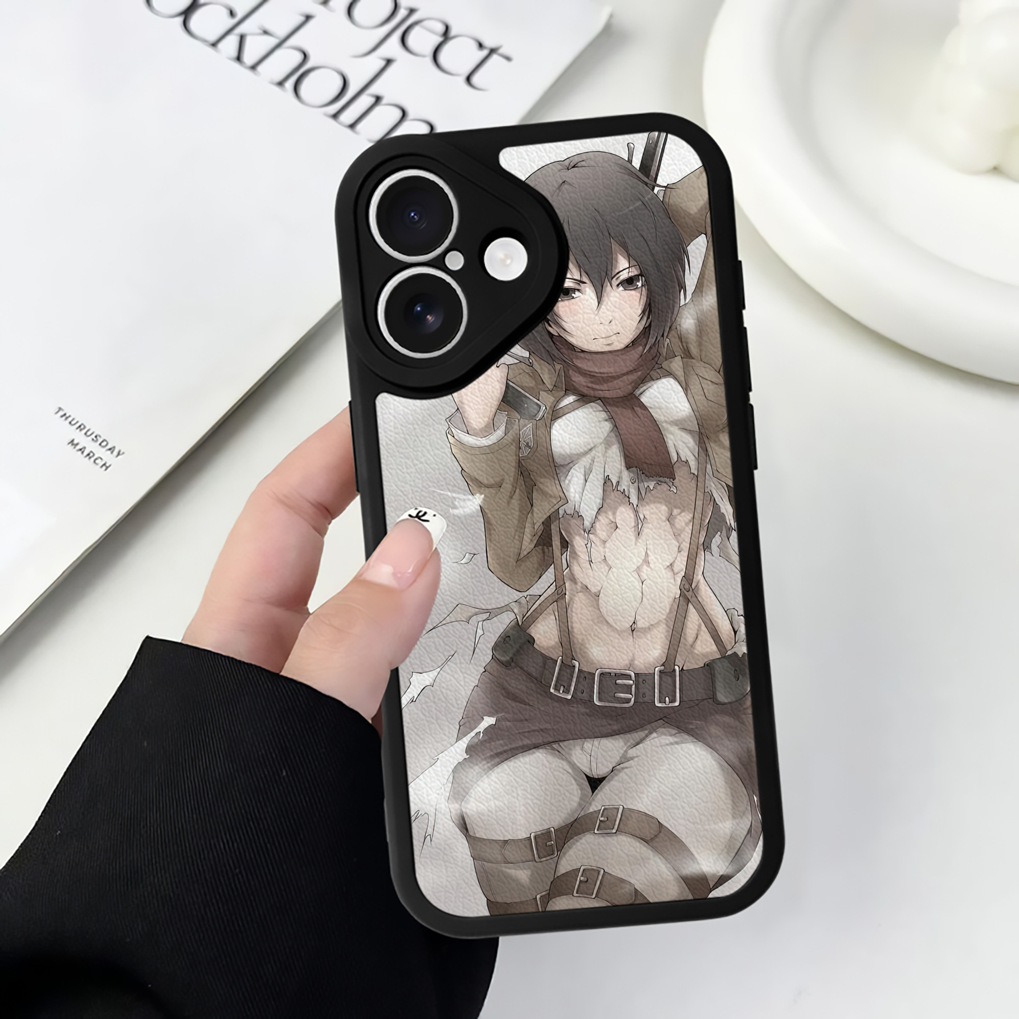 （画像用） 進撃の巨人 Attack on Titan 【iPhone 16シリーズ対応】シリコンスマホケース（レザー調） 材質：シリコン